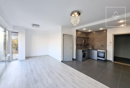 Studio apartment with terrace for sale  in District II, Zöldmál, Budapest