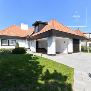 Unfurnished spacious 5-bedroom villa, Ke hrádku, Kunratice