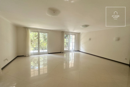 Elegant apartment with garden for rent Budapest II. district, Törökvész