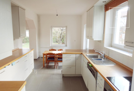 Spacious Family Home for Sale in a Quiet Area of Budapest’s 2/A District