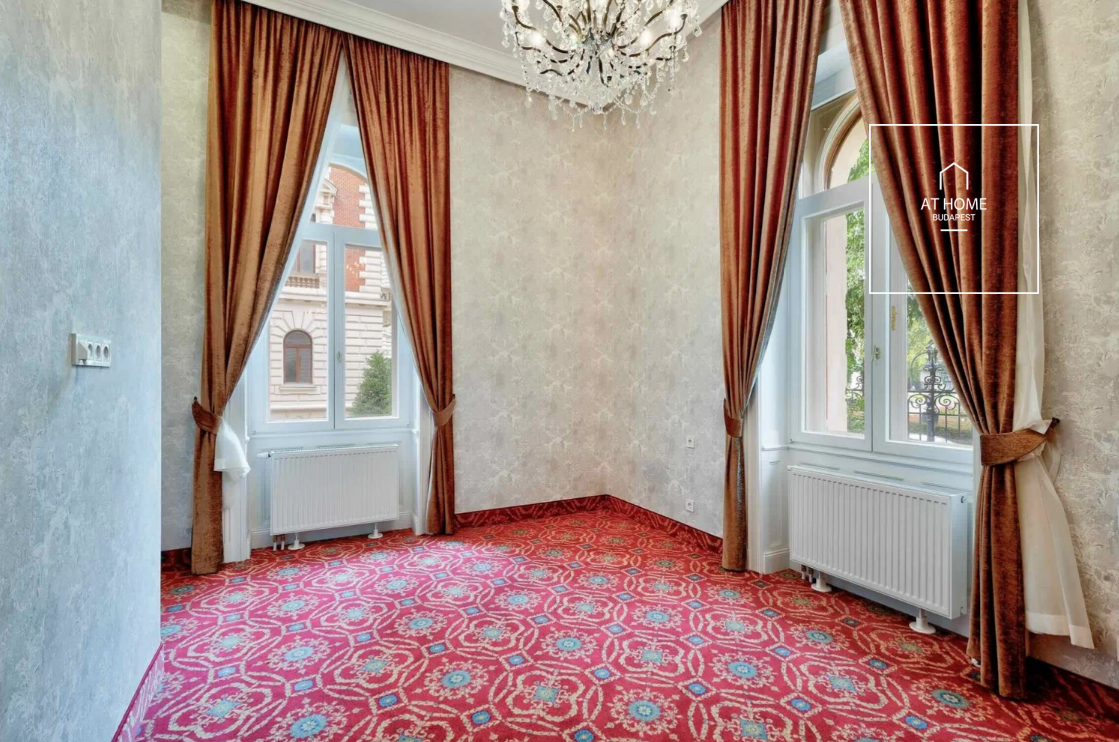Exclusive 162 sqm duplex apartment with 2 bedrooms in Budapest’s 6th District