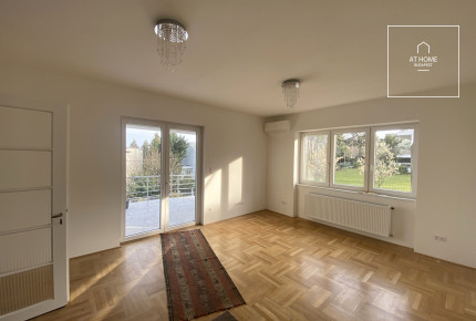 Felújított 3 hálószobás lakás terasszal és kertkapcsolattal XII. kerület, Orbánhegy