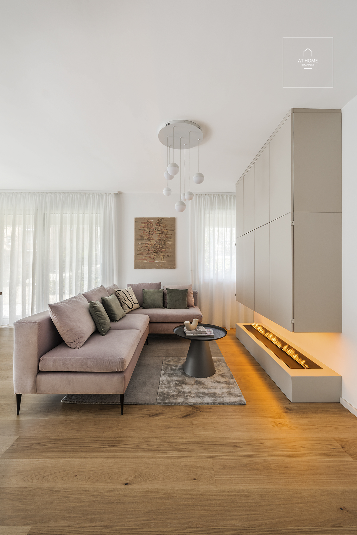 Elegáns 90 nm-es teraszos lakás kiadó Törökvészen, a II. kerületben