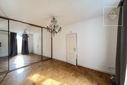 Exclusive semi-detached house for rent  II/A. district, Remetekertváros