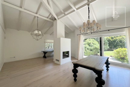 Exclusive family house for rent in the 2nd district of Budapest, Máriaremete