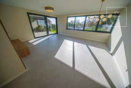 Newly built 3-bedroom apartment with garden for rent in Budapest III. district