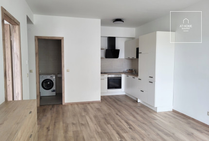 Newly built 46 sqm panoramic smart home apartment at Budapart