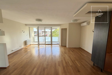 Renovated 81 sqm panoramic apartment with 2 bedrooms on Gellért Hill