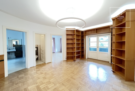Mediterranean House in Testvérhegy, Budapest III – Close to the British School