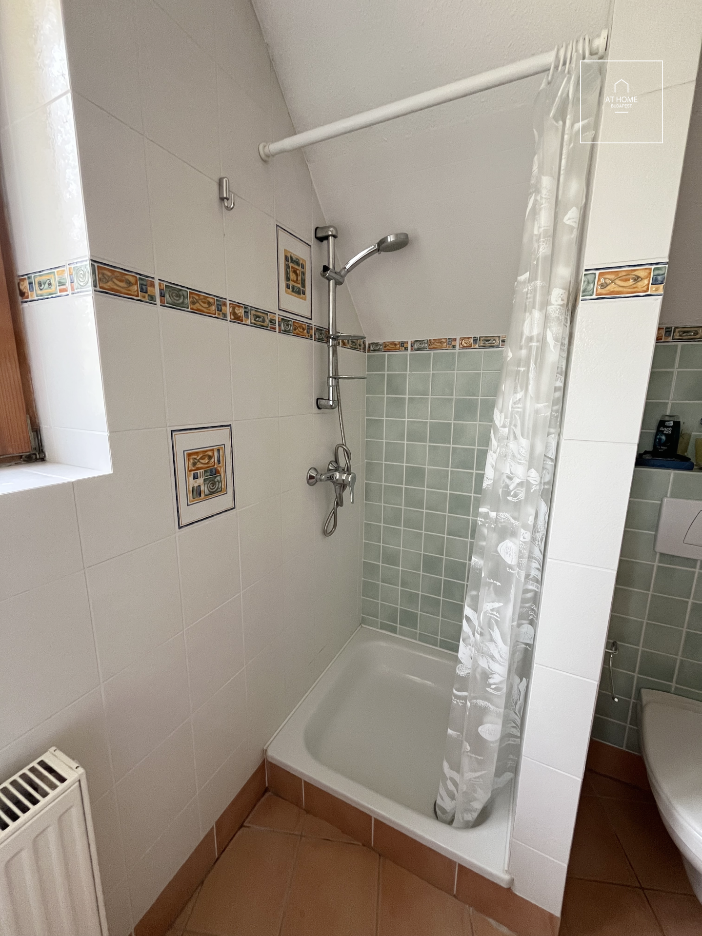 High-Quality Family Home for Sale in the Barackos Neighborhood of Budakeszi