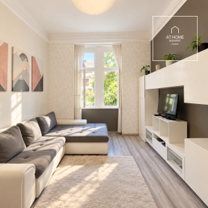 Renovated apartment with a gallery for sale in Krisztinaváros, Budapest.