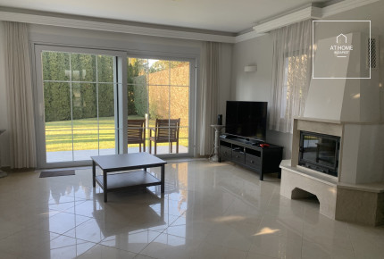 Elegant detached house for rent  II/A. district, Máriaremete