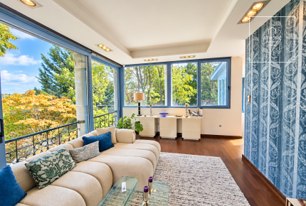 Villa Sunshine, Exclusive garden-connected villa apartment Budapest XII. district Virányos is for sale
