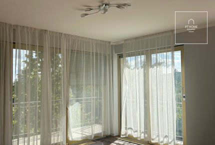 Apartment with a balcony for rent in District II