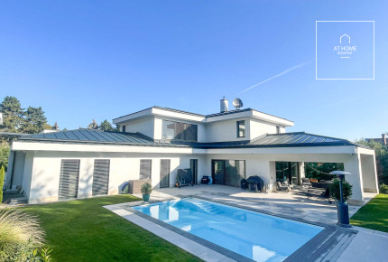Exclusive 350 sqm family house with pool in Budapest, 3rd district, Hármashatárhegy