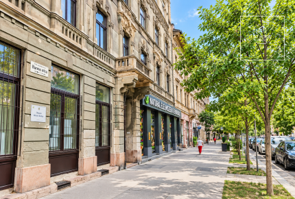 Apartment with a mezzanine for sale in Budapest, District VIII close to Corvin